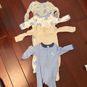 Set of Baby Footed Pajamas